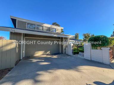 Main picture of 125 Park Pl