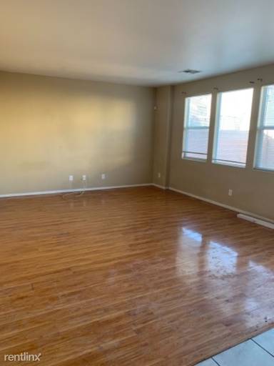 Main picture of 8289 Kimberly Diamond St
