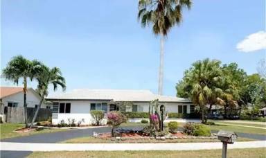 Main picture of 5372 SW 118th Ave