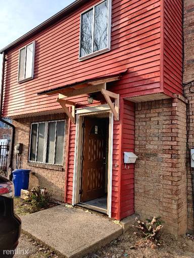 Main picture of 366 Enright Ct