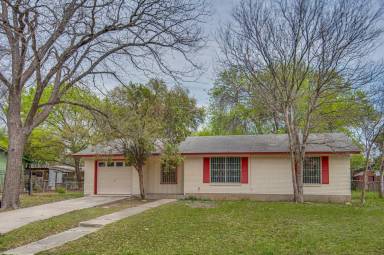 Main picture of 310 Early Trail Dr