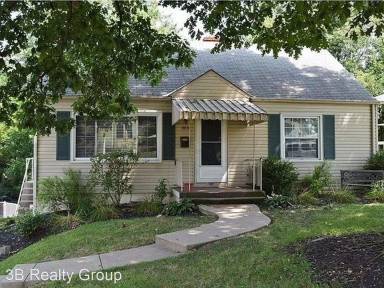 Main picture of 4418 Harding Ave