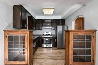Main picture of 1820 N 1st St
