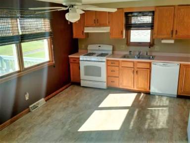 Main picture of 21 Conner Dr