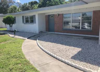 Main picture of 2425 Alpine Ave