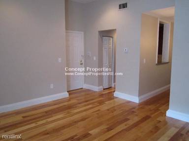 Main picture of 17 Bow St