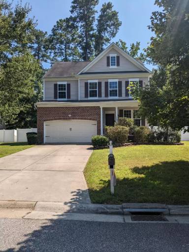 Main picture of 208 Foster Rd