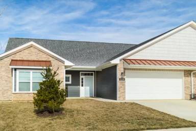 Main picture of 1117 W Rangeview Cir