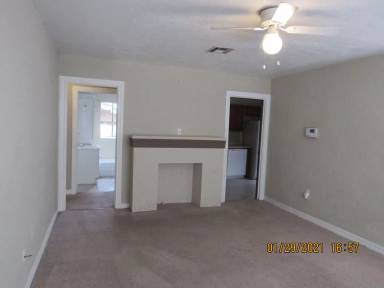 Main picture of 1505 SW C Ave