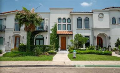Main picture of 919 Lucia Dr