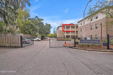 Main picture of 115 Covil Ave