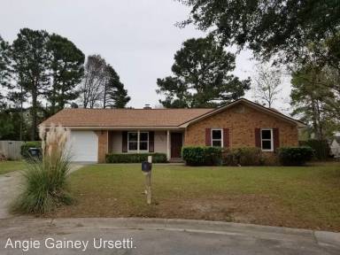 Main picture of 108 Wicker Ct