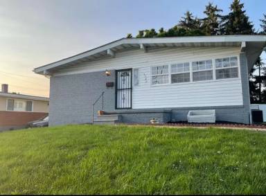 Main picture of 4722 Old Court Rd