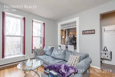 Main picture of 2112 N Bissell St