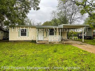Main picture of 234 W Orange St