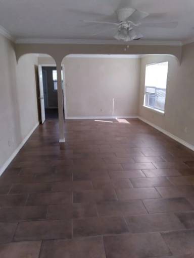 Main picture of 918 Saint Bernard St