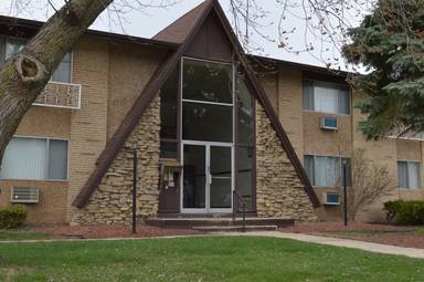 Main picture of 3602 Packers Ave