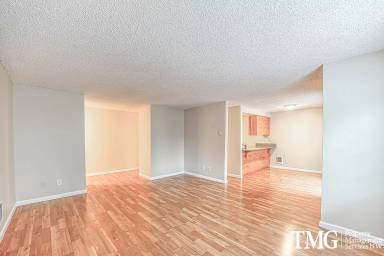 Main picture of 4702 SW Luradel St