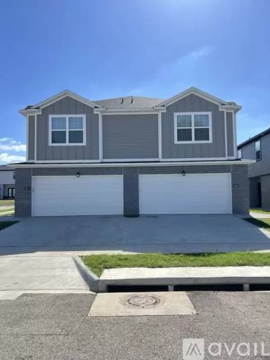 Main picture of 1018 S Benchmark Ln