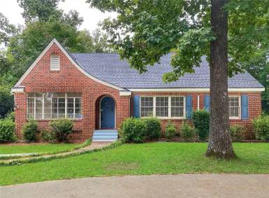 Main picture of 4056 Wares Ferry Rd