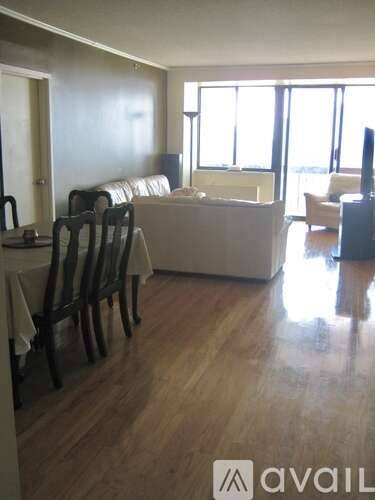 Main picture of James Monroe Condominiums