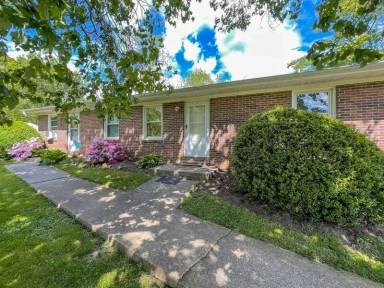 Main picture of 250 Avena Rd