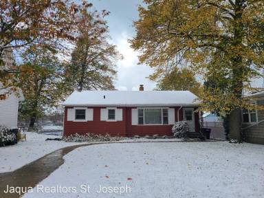 Main picture of 323 Eagle St