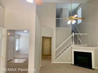 Main picture of 128 Kristin Ct
