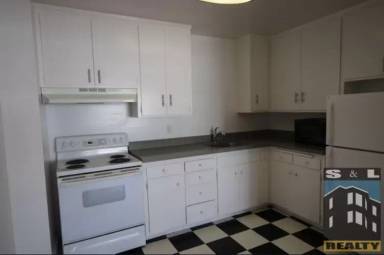 Main picture of 3352 18th St