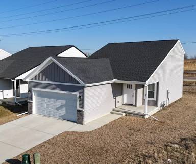 Main picture of 1-14 Megan Ct Homes