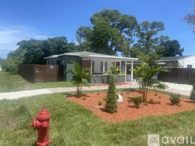Main picture of 1020 NW 4th Ave