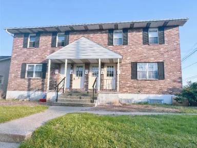 Main picture of 1738 W Cedar St