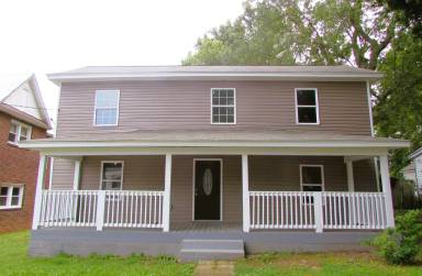 Main picture of 717 S Church St