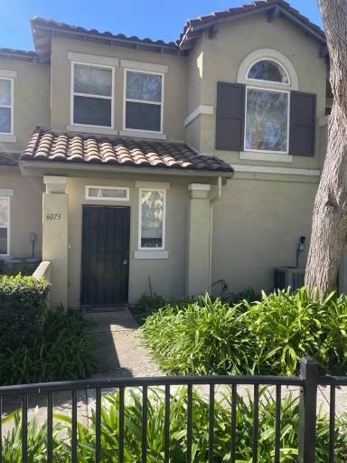 Main picture of 6073 Citracado Cir