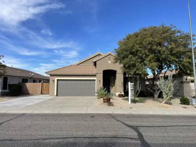 Main picture of 11610 W Virginia Ave