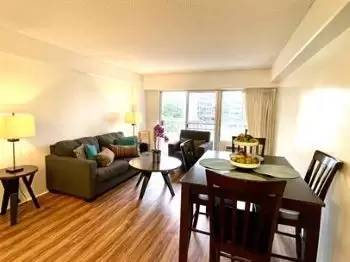 Main picture of 303 Liliuokalani Ave