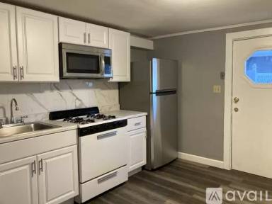 Main picture of 324 Granite St