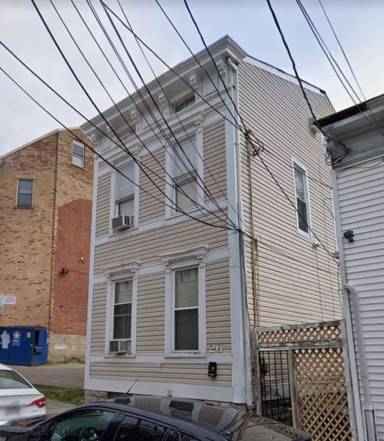Main picture of 26 W Hollister St