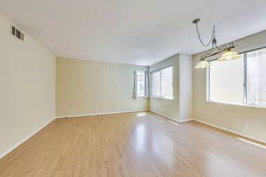 Main picture of 88 17th Ave