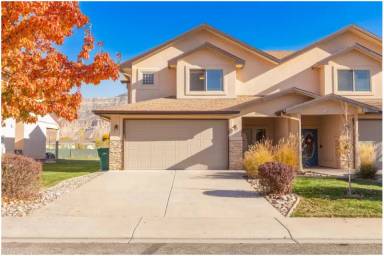 Main picture of 829 Montclair Dr