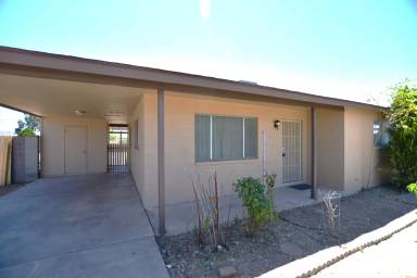 Main picture of 301 N 85th Pl