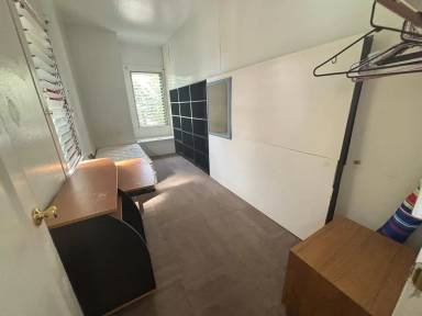 Main picture of 1520 Keeaumoku St