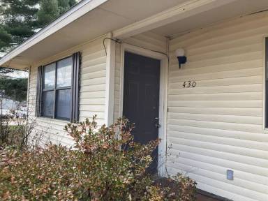 Main picture of 430 S Holly St