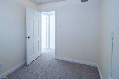 Main picture of 4700 Connecticut Ave NW
