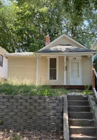 Main picture of 714 N 24th St