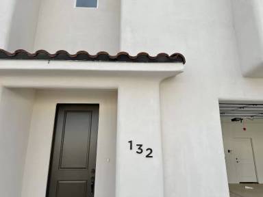 Main picture of 132 N 2480 W
