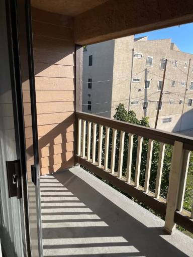 Main picture of 1740 N Stanton Pl