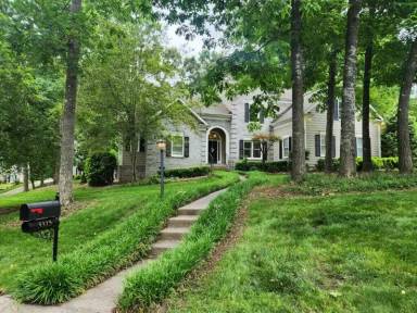 Main picture of 3315 Parting Brook Ct