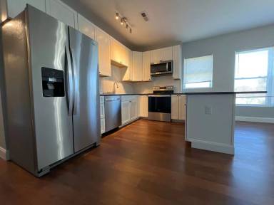 Main picture of 87 E Innis Ave