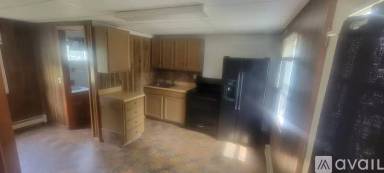 Main picture of 881 Main St